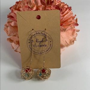 Wire style dangle earrings
